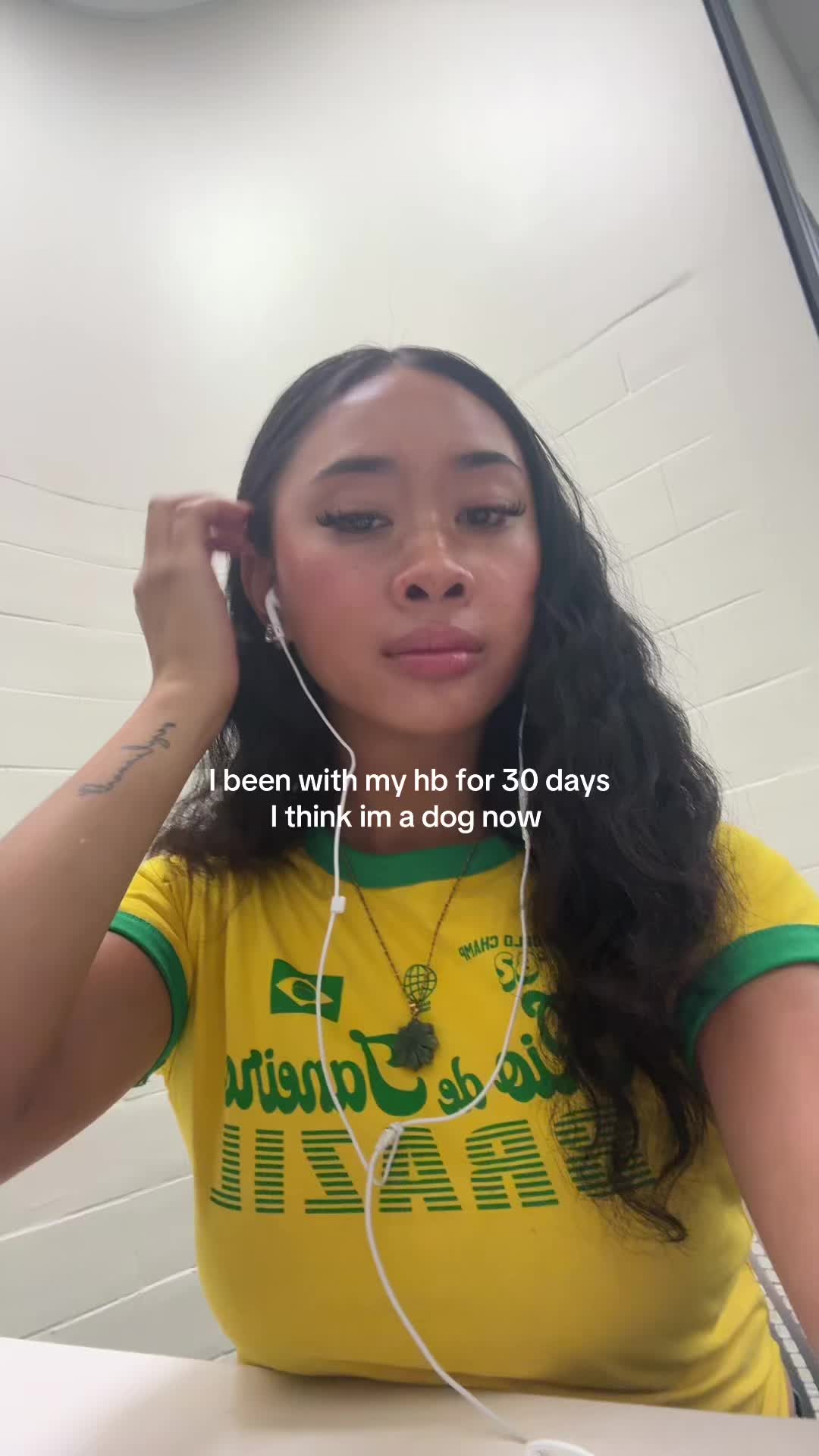@dani ₊˚⊹ ᰔ