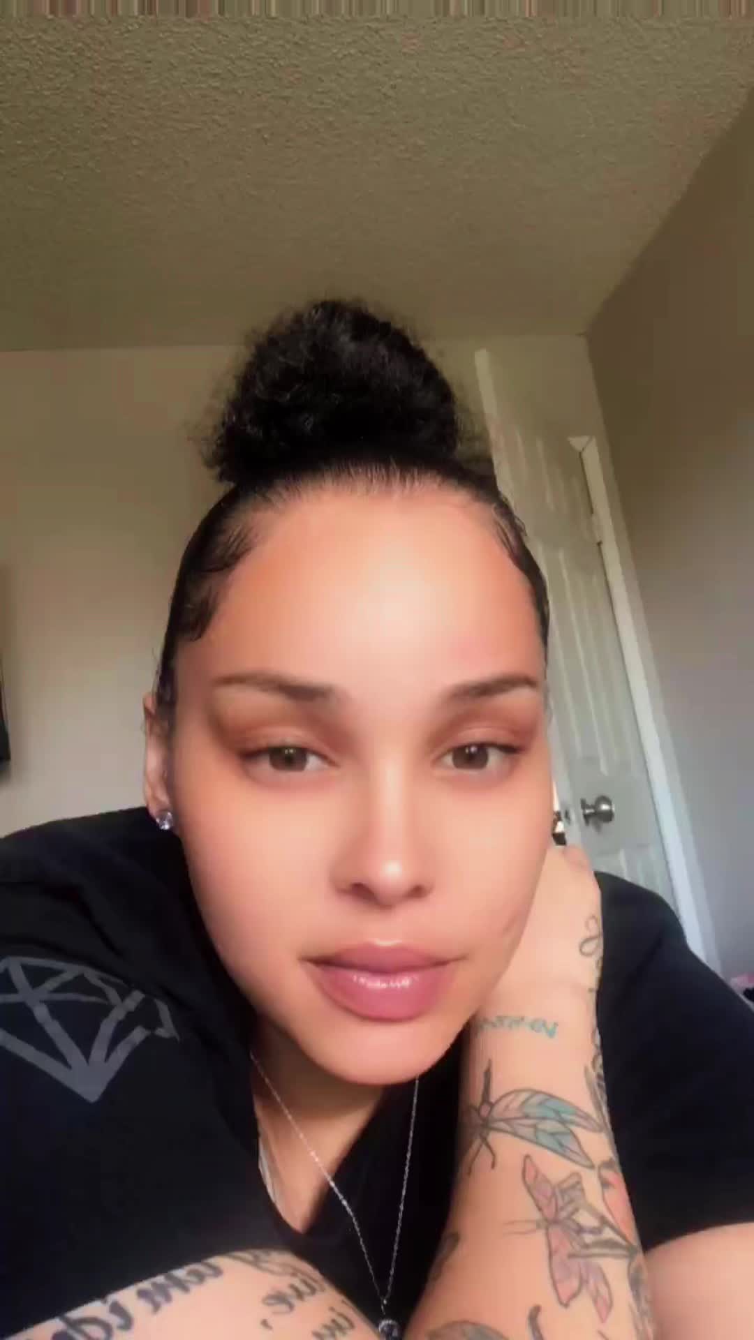 @LadyKilla33