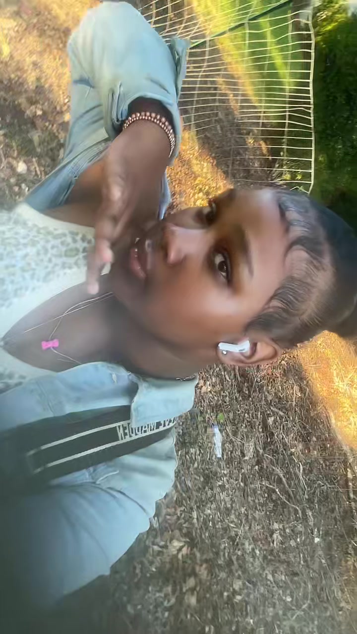 @Teete