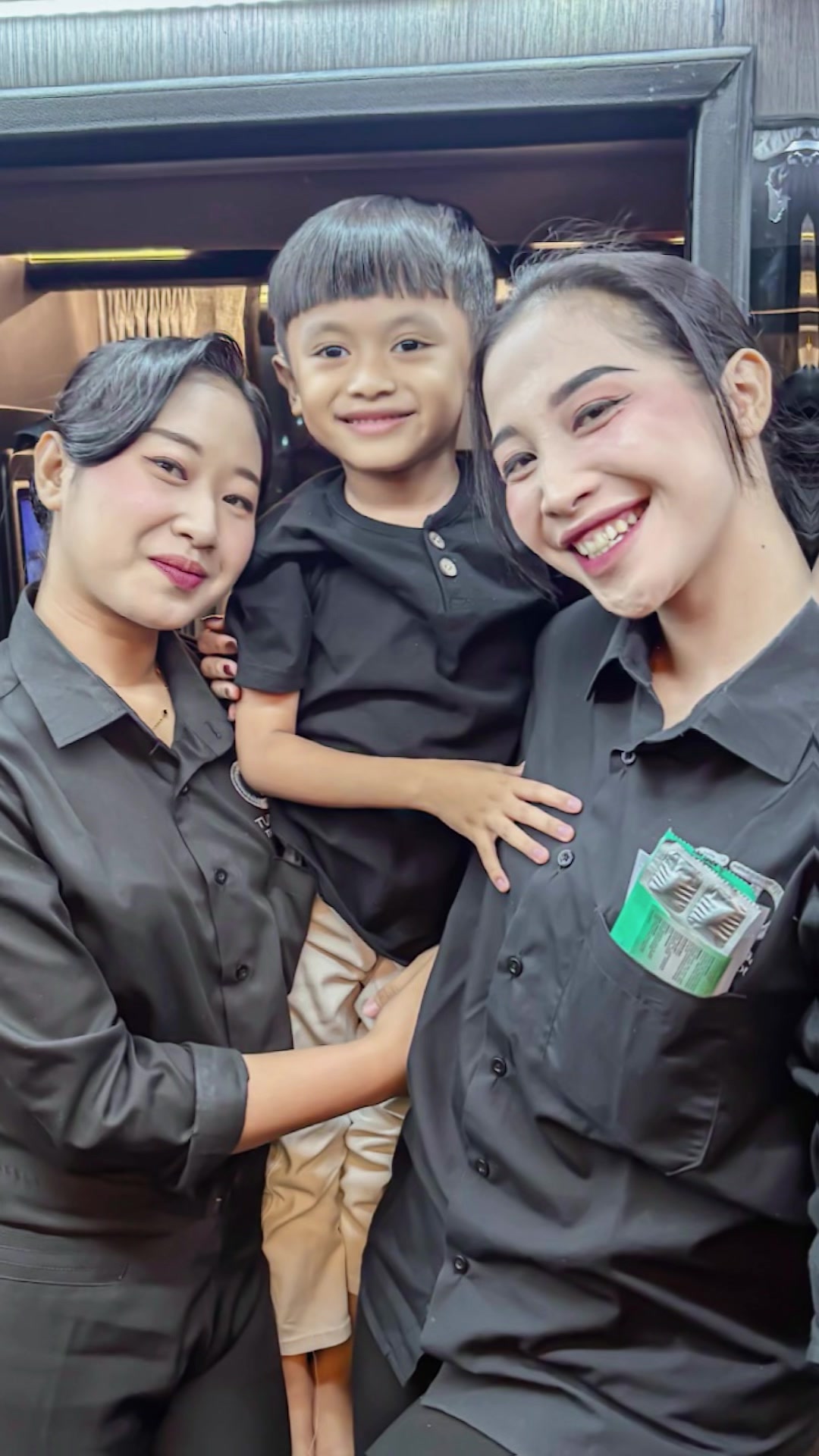 @Ayuyunitasari