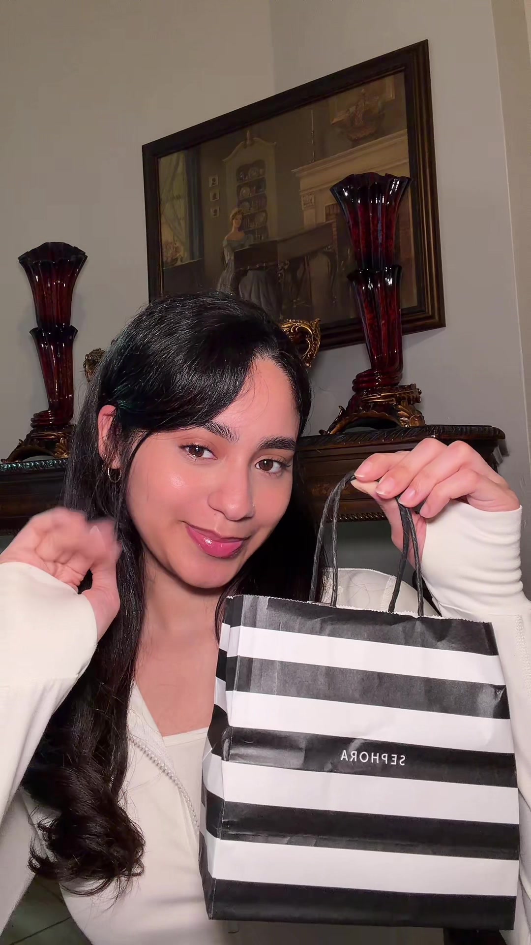 @Erika 🦢 &bull; Beauty Creator