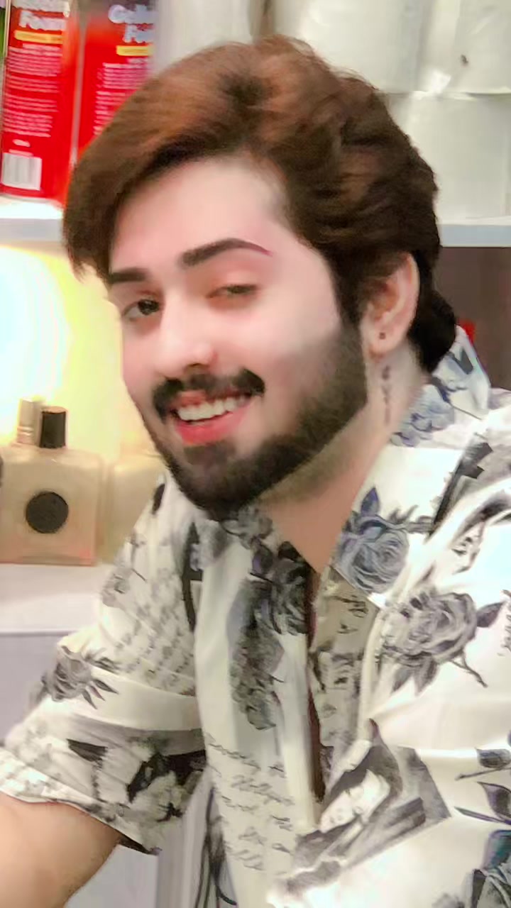 @Mr_Hassan022