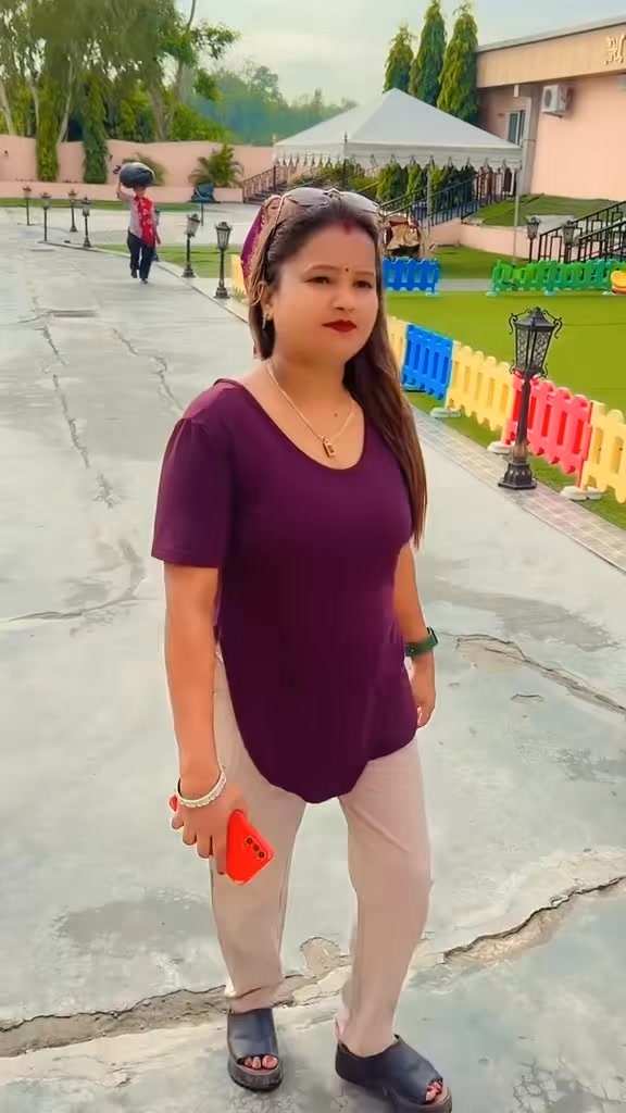 @Parishah021