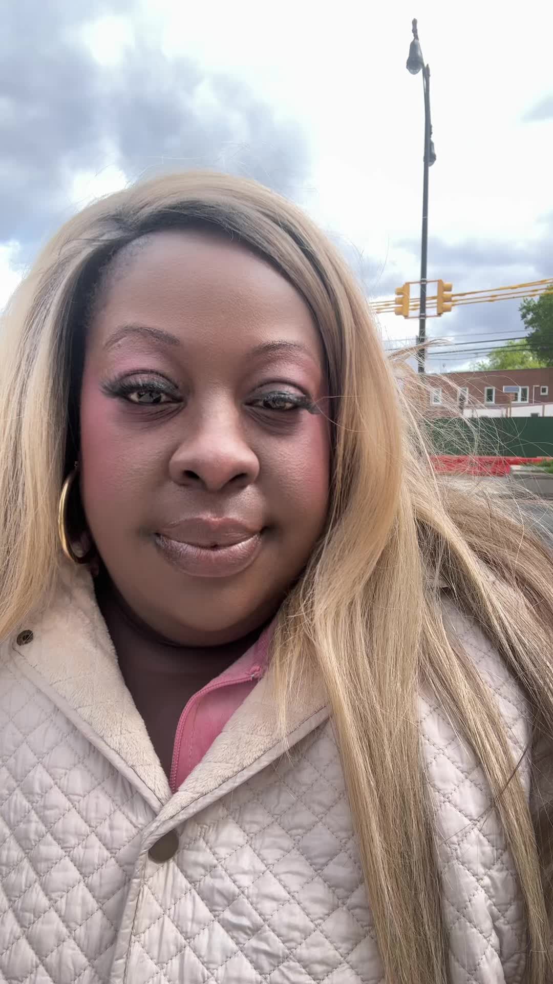 @newswithb