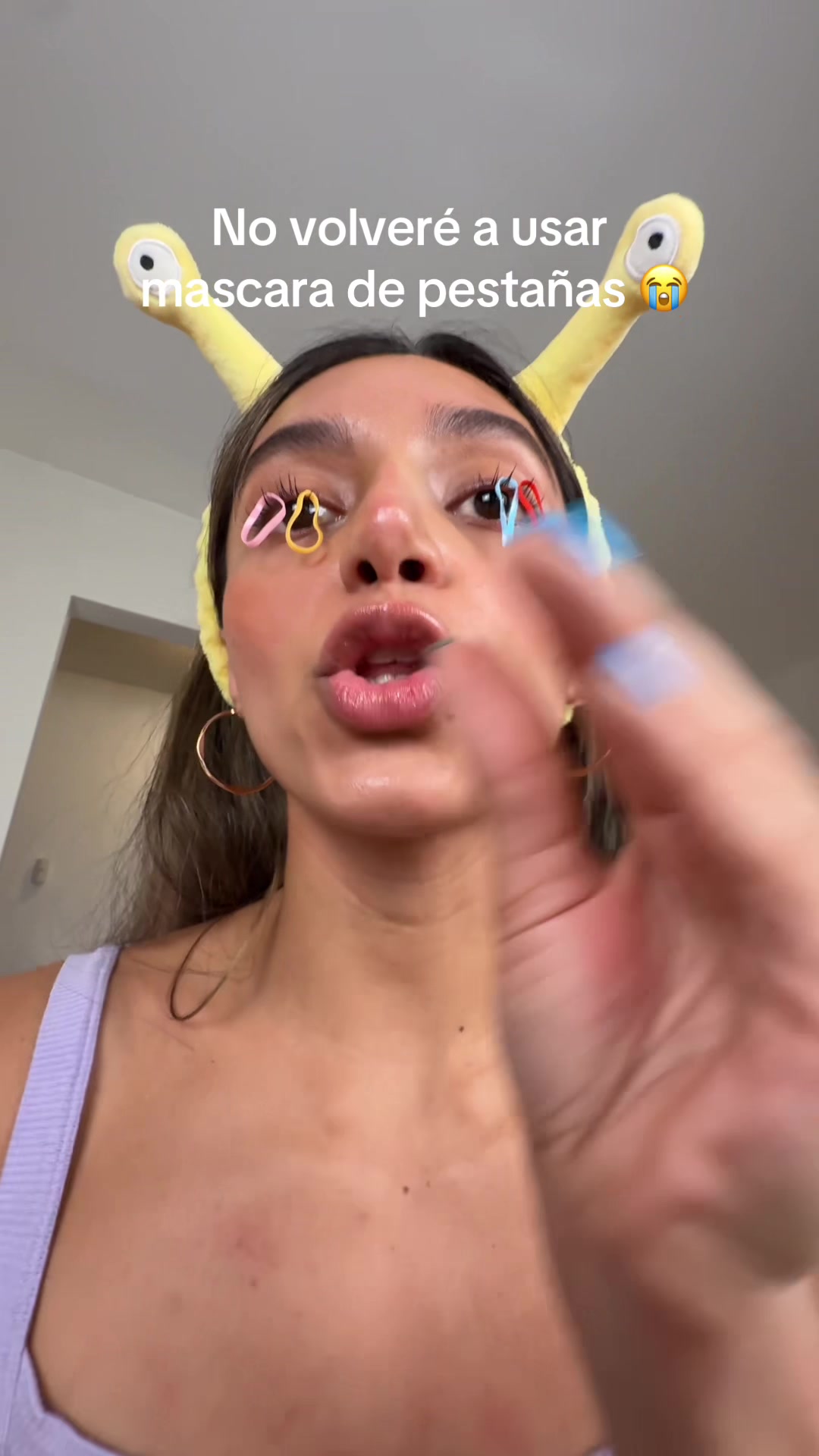 @Bella