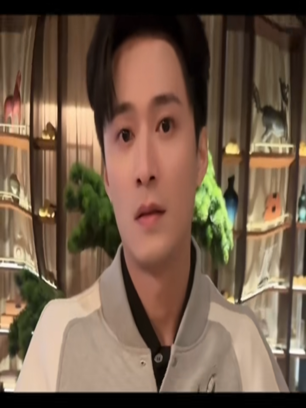 @🌷ʏɪɴɢʏɪɴɢ🌷 ghệ đẹp Trinh ca