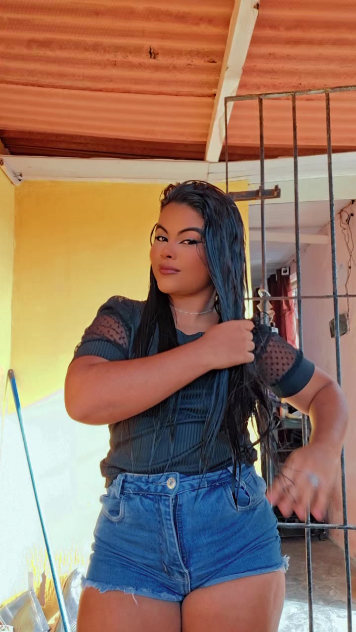 @Alyne Gleyce