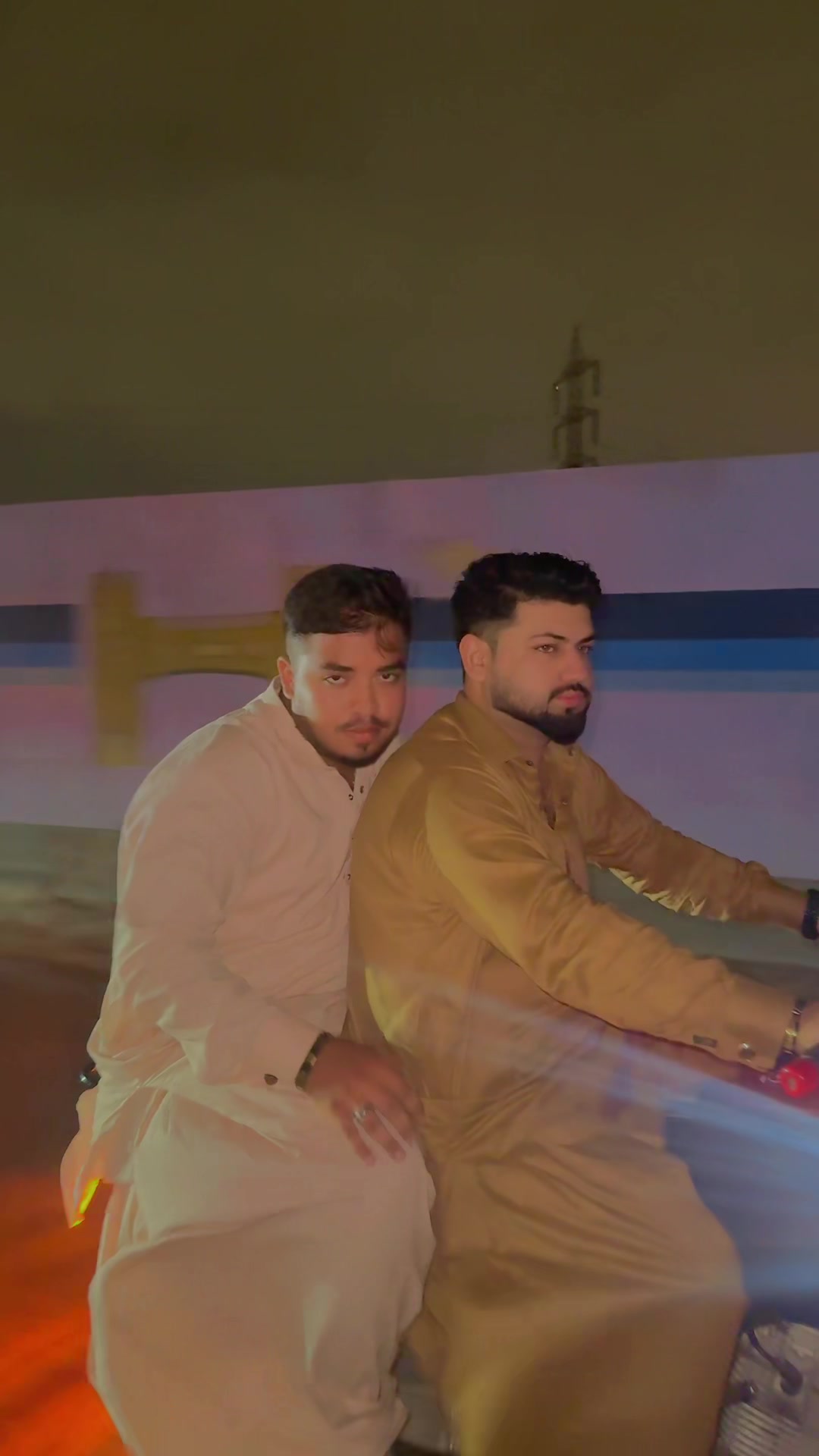 @💸 QASIM ARAIN 💸