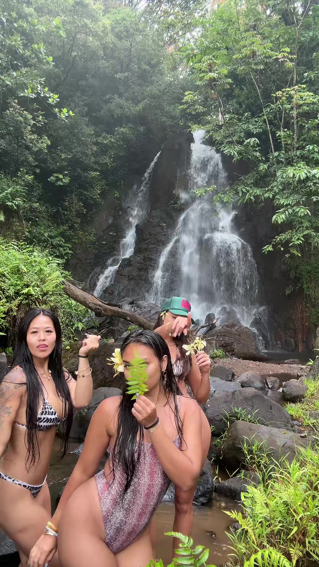 @ashleykuuipo