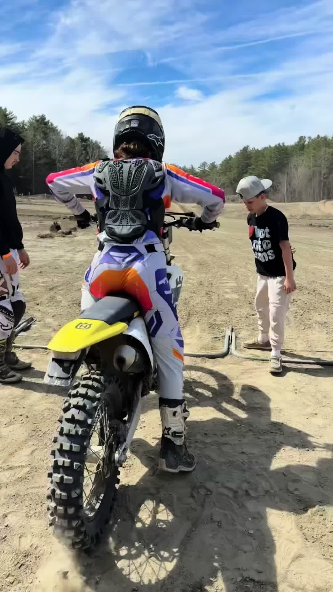 @𝒮𝒶𝓋𝒶𝓃𝓃𝒶𝒽🤍