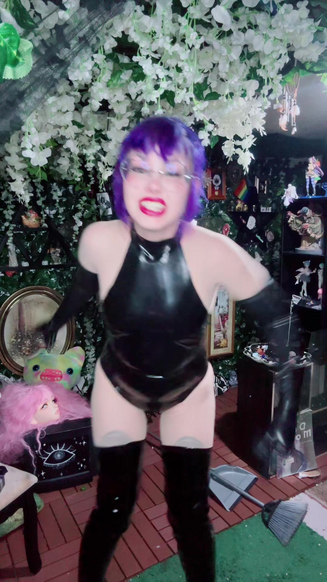 @SkyeOpheliaWarwick
