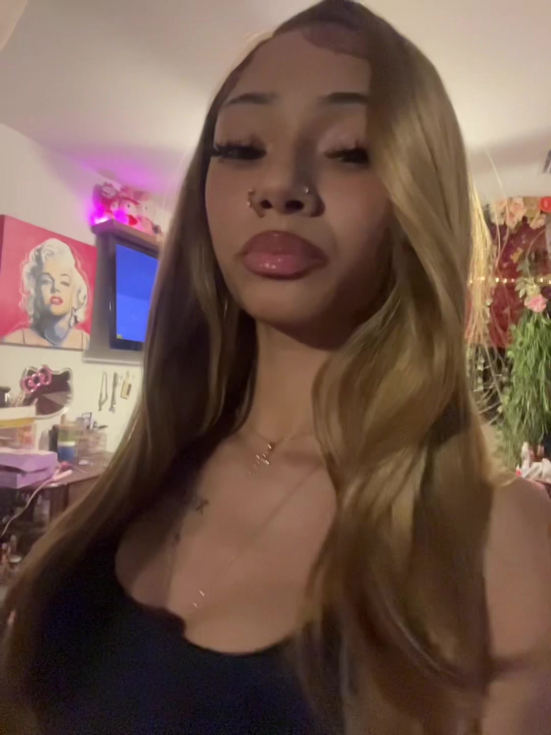 @️