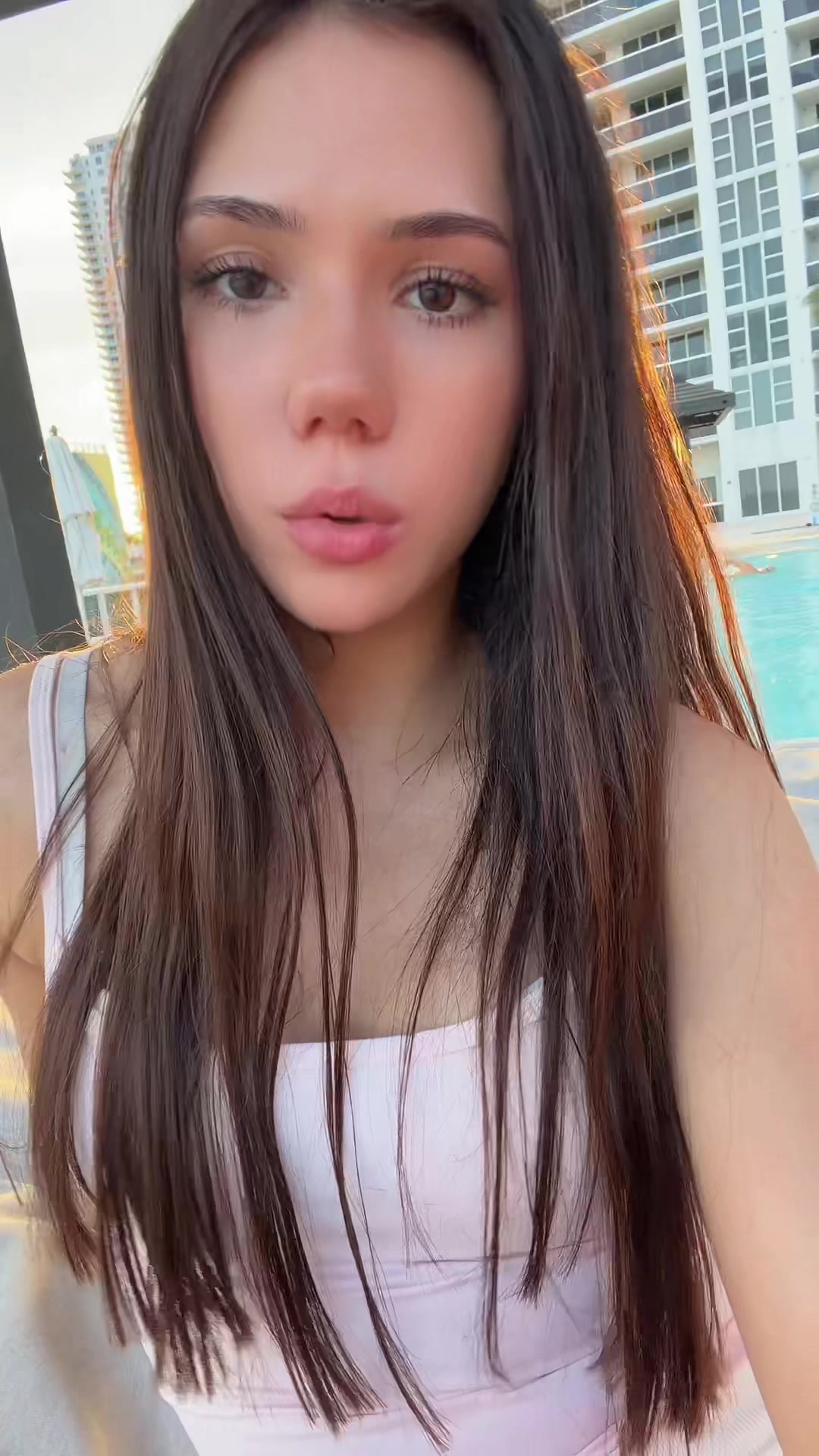 @dominichka