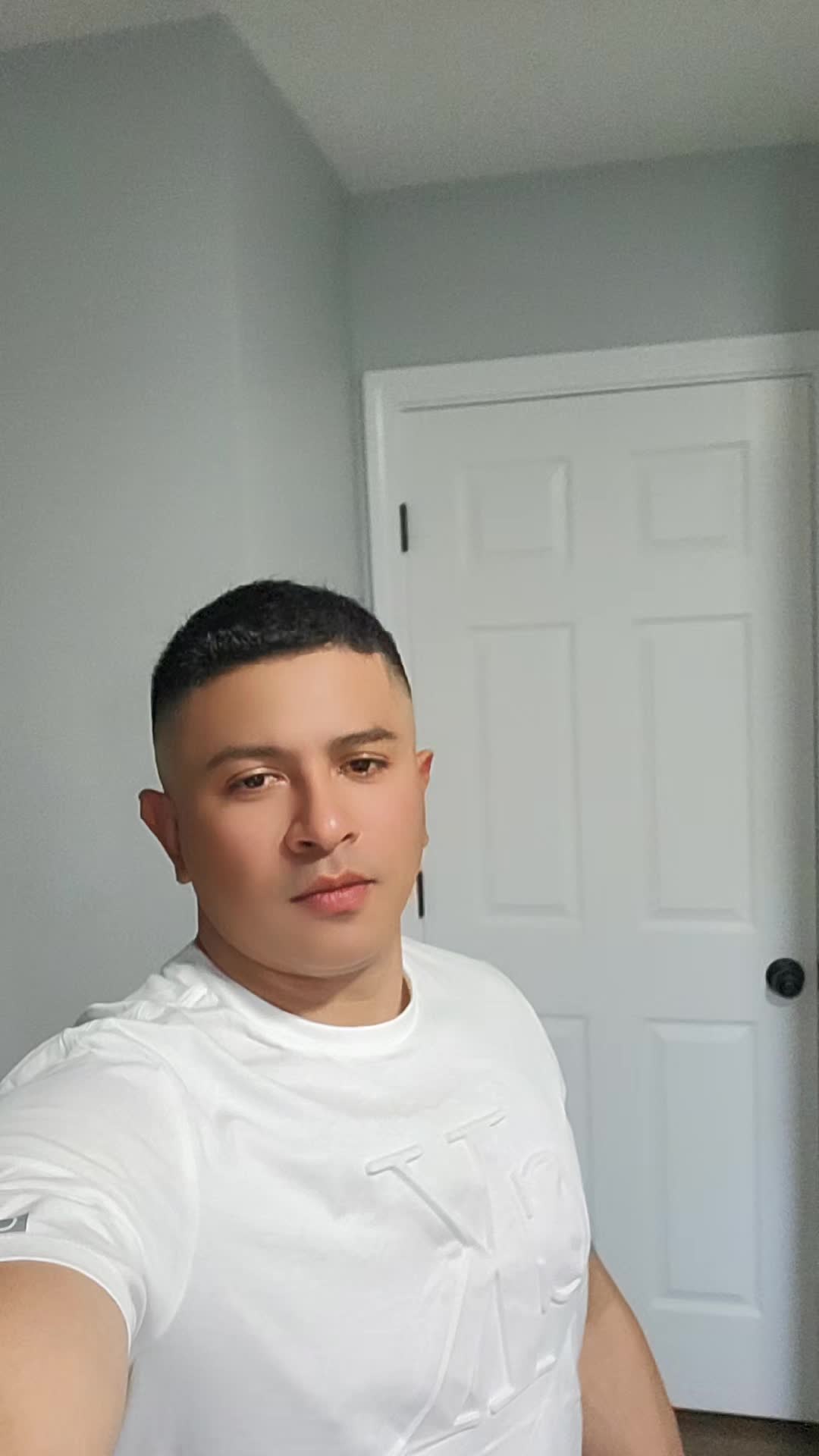 @JULIO BARAHONA