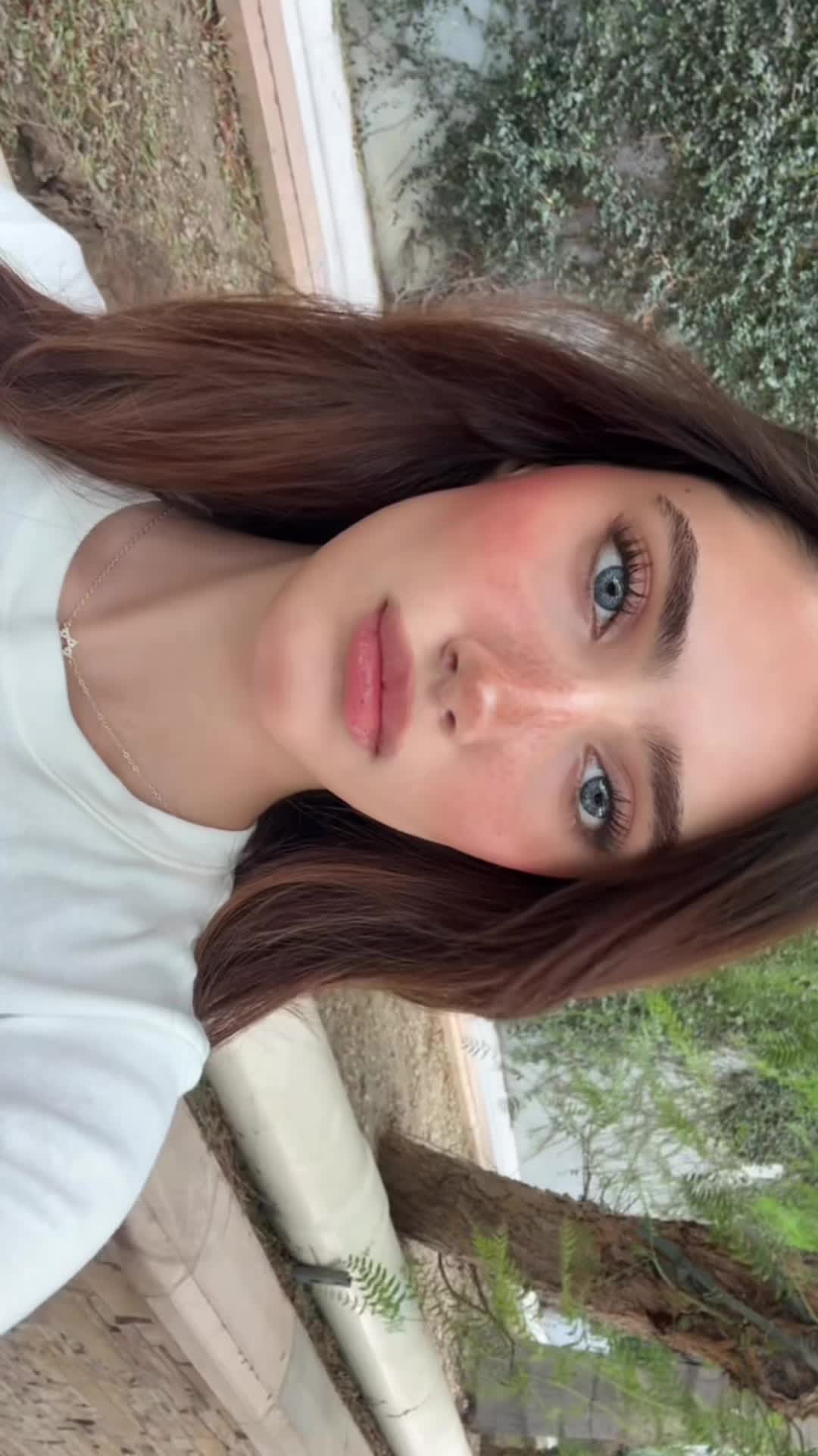 @vania