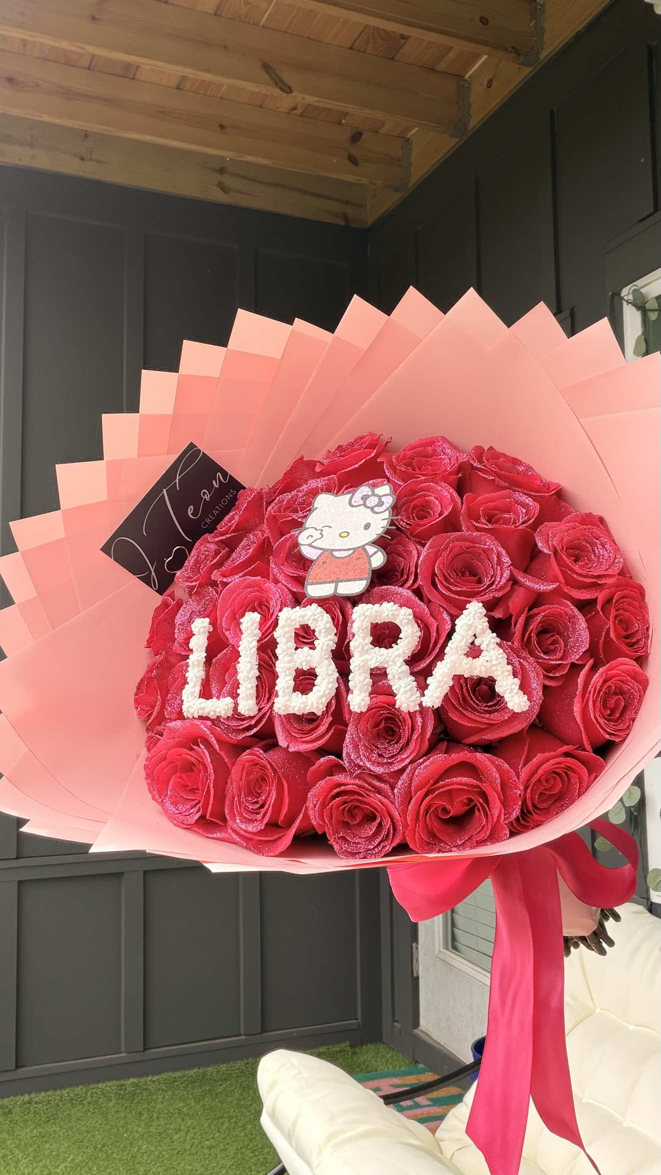 @J’Na 🧡