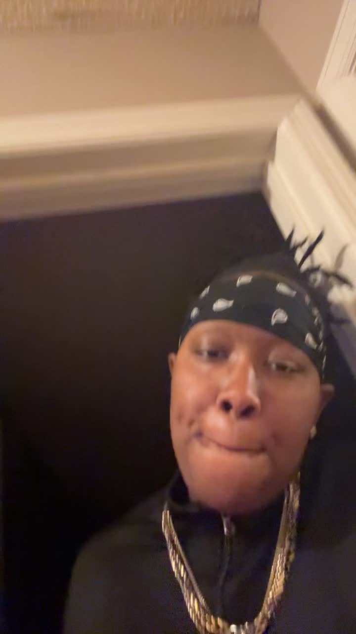 @6’4💪🏽🤙🏽😈