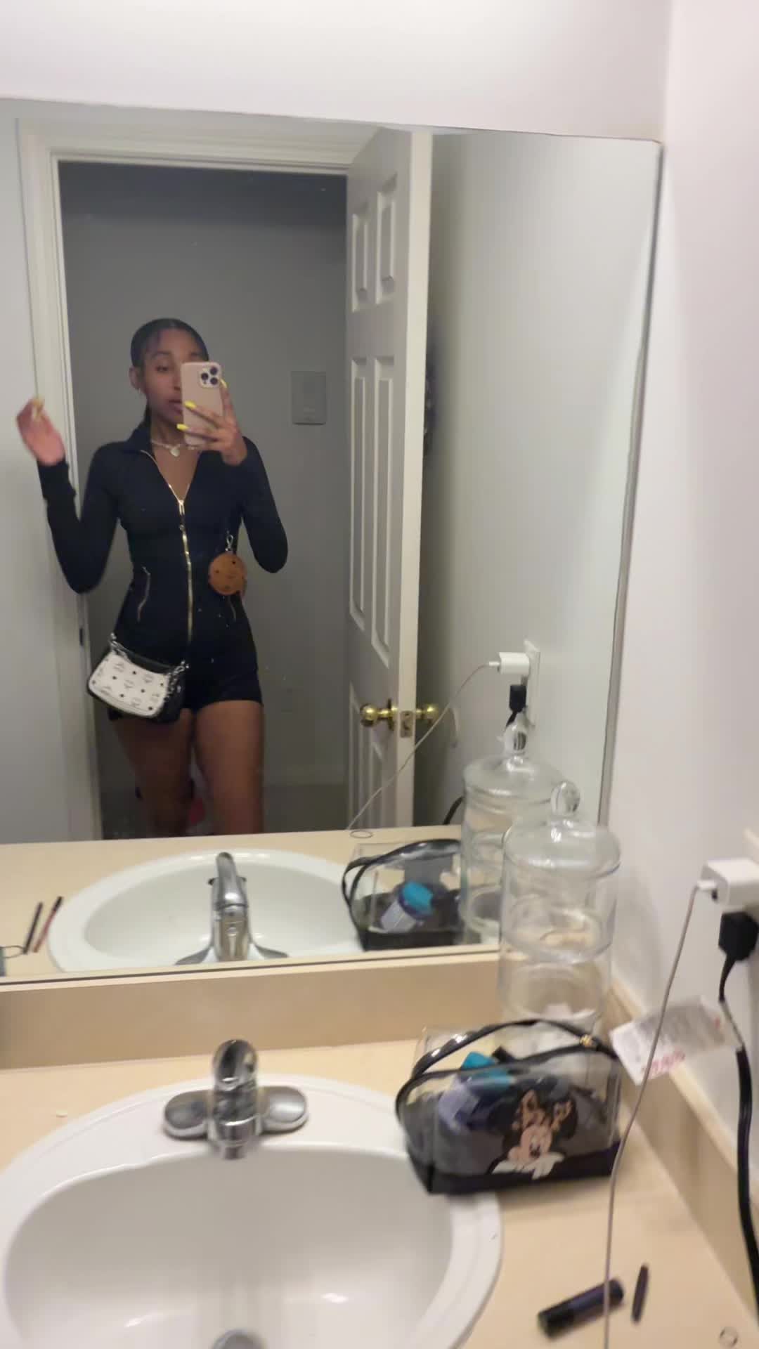 @imsomirik