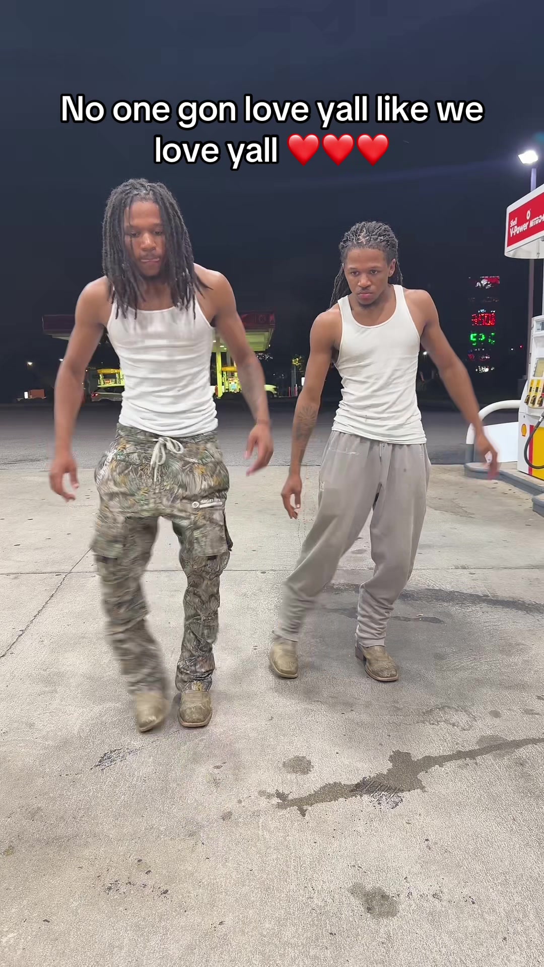 @Ghettotwins_