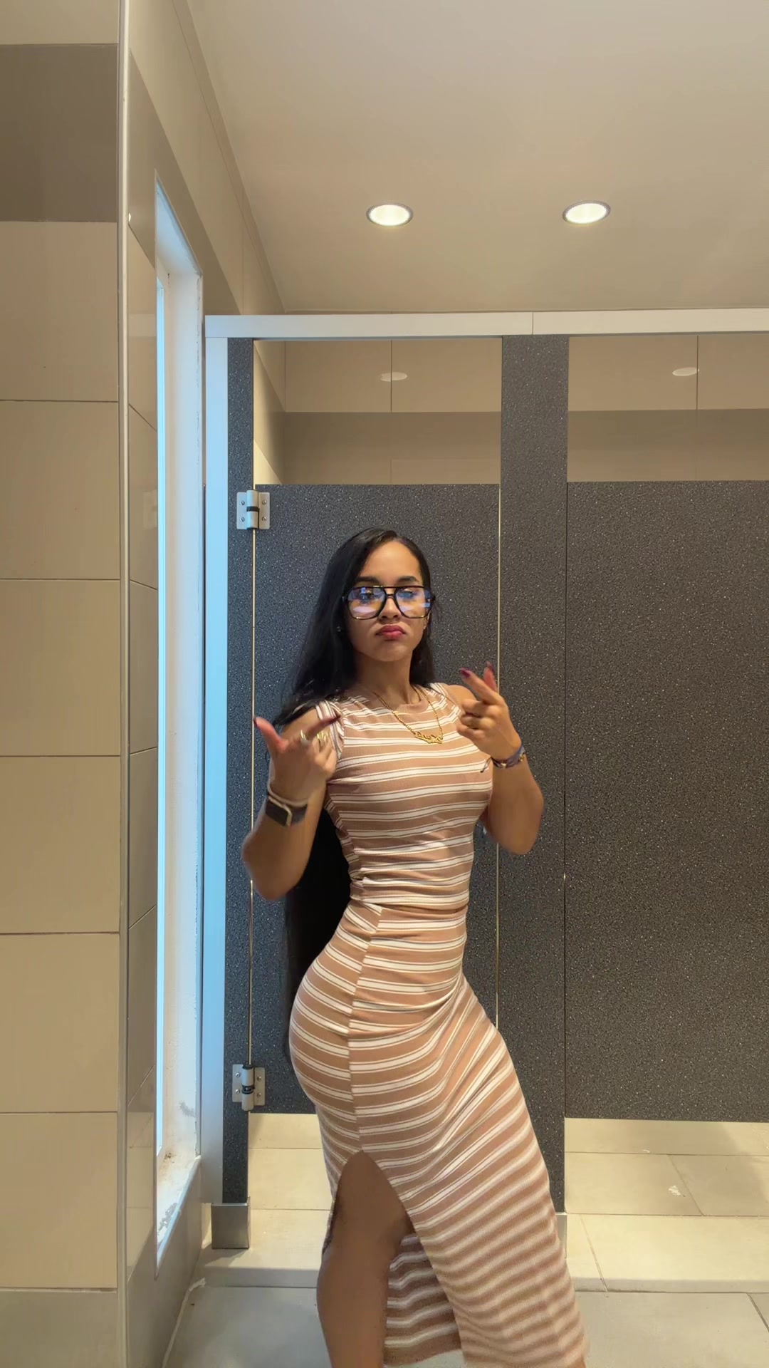 @karlasofiiiiia