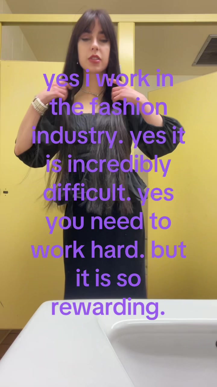 @Ella