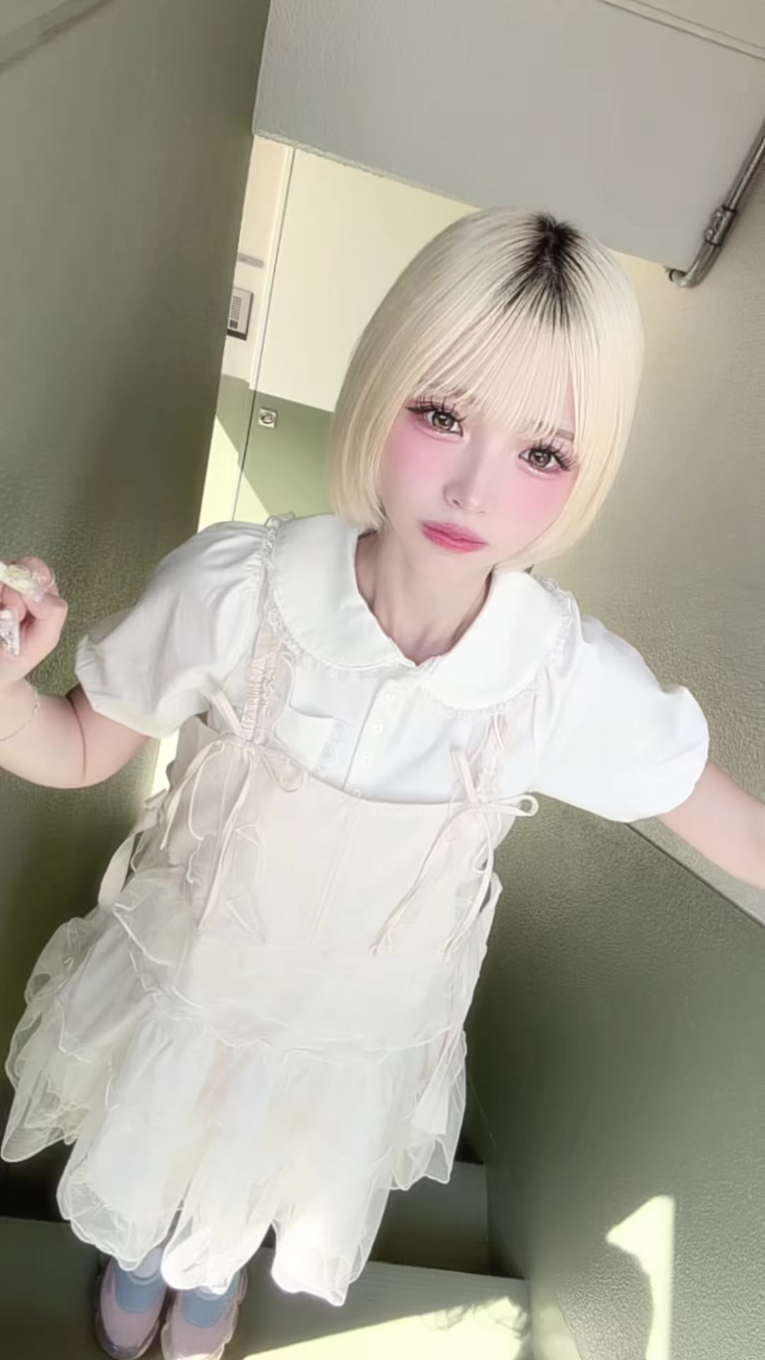 @るい