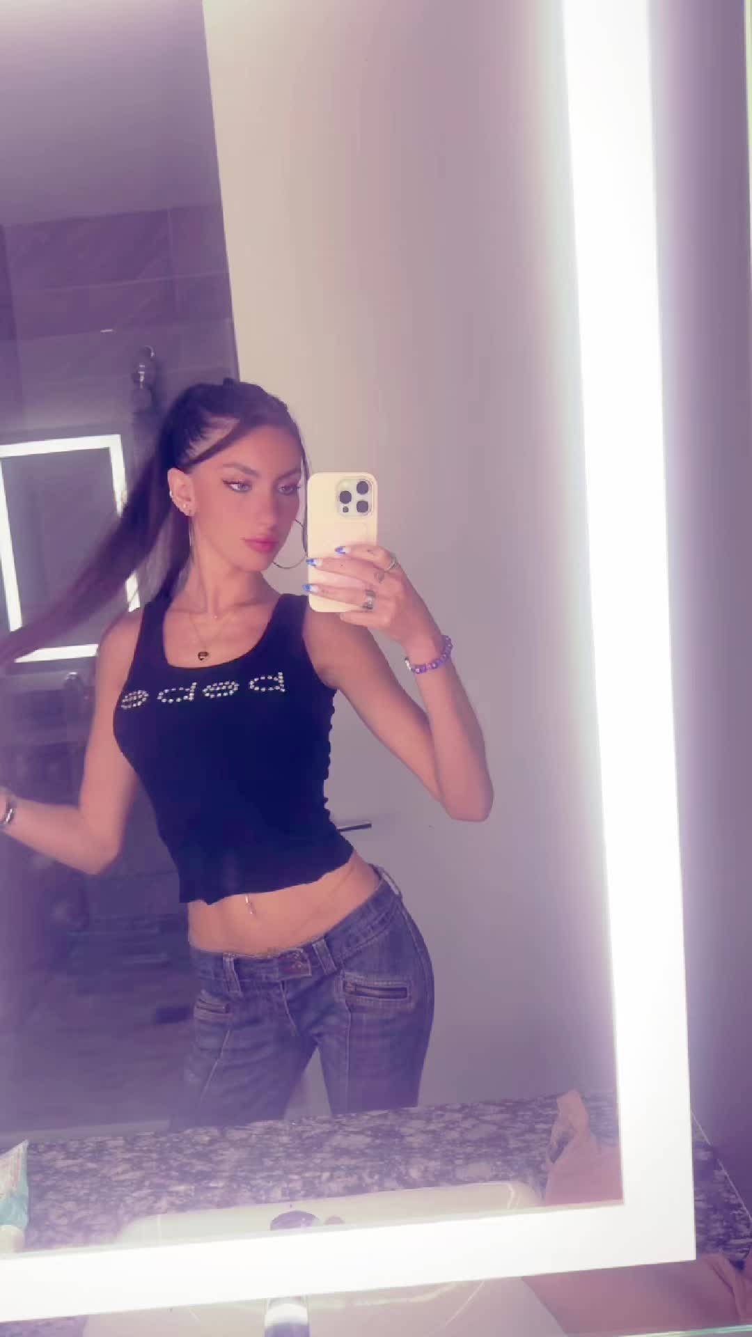 @Alexa🧸