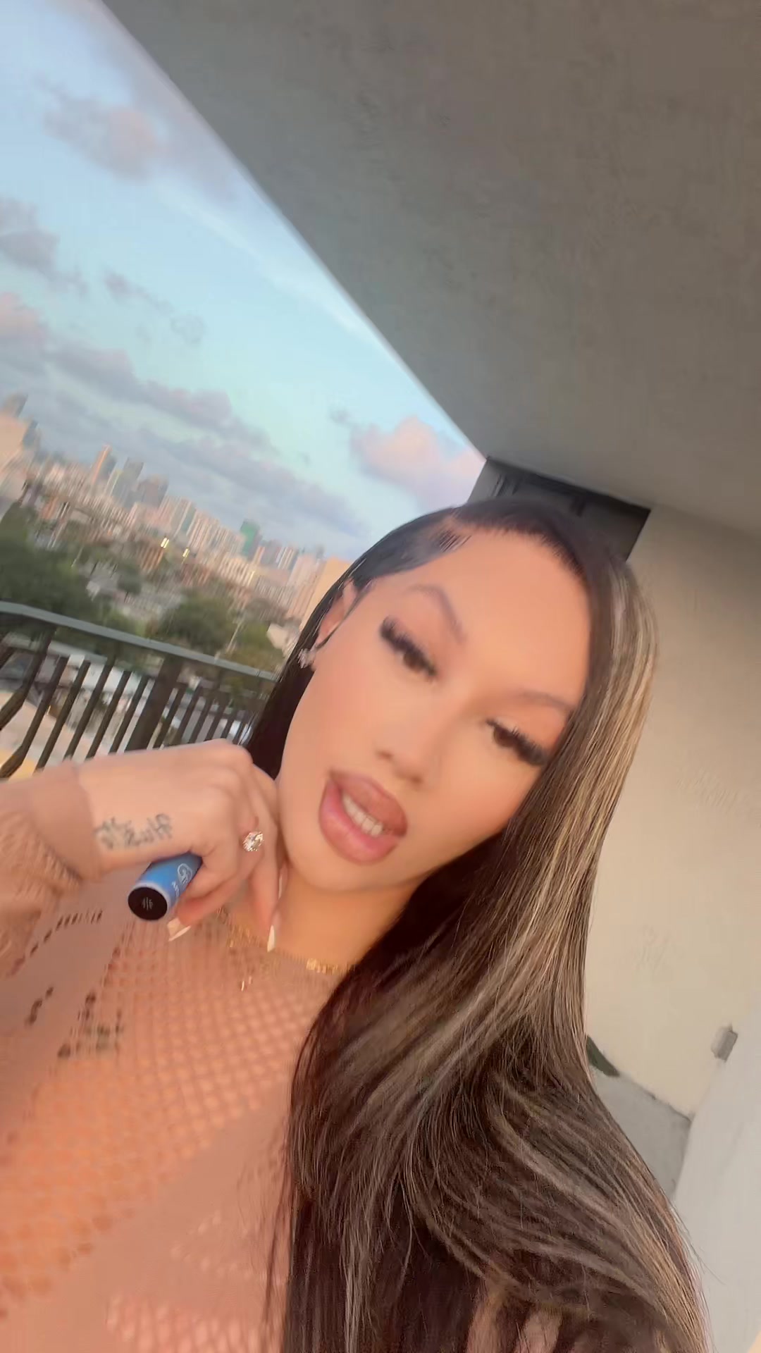 @5staravah