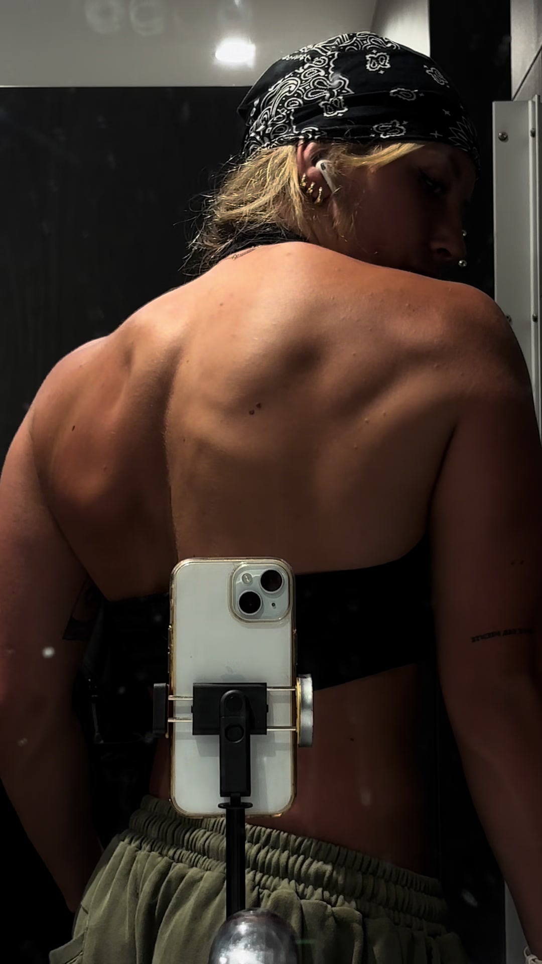 @titaniumblondie