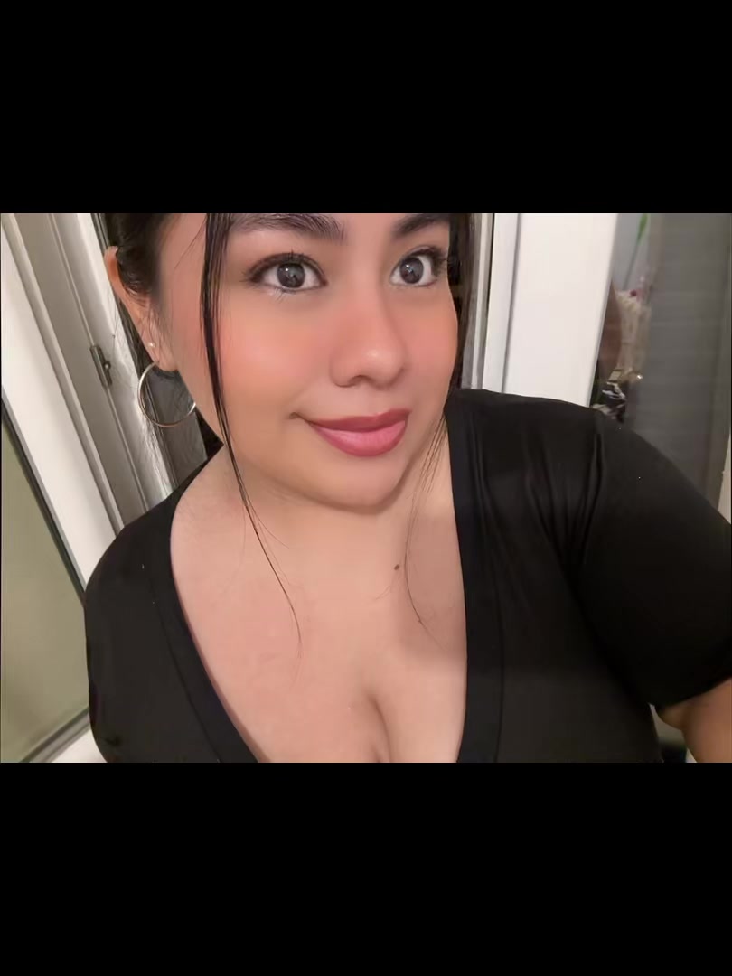 @Hilda🖤🌻