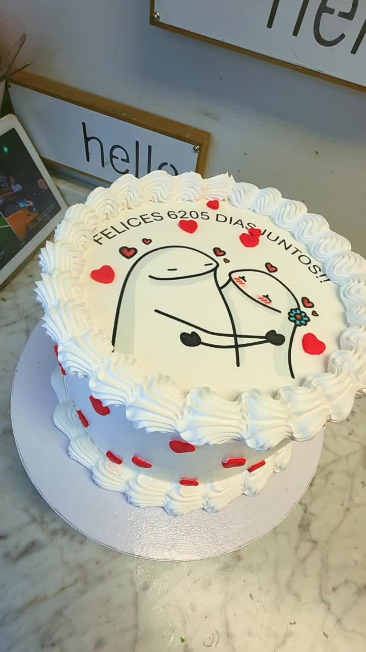 @AmazingCakesByYessy