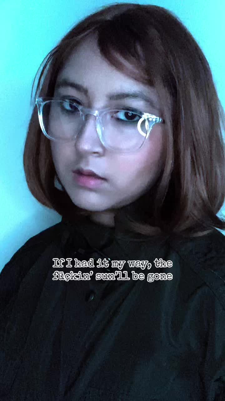 @oh no, it&rsquo;s raine!