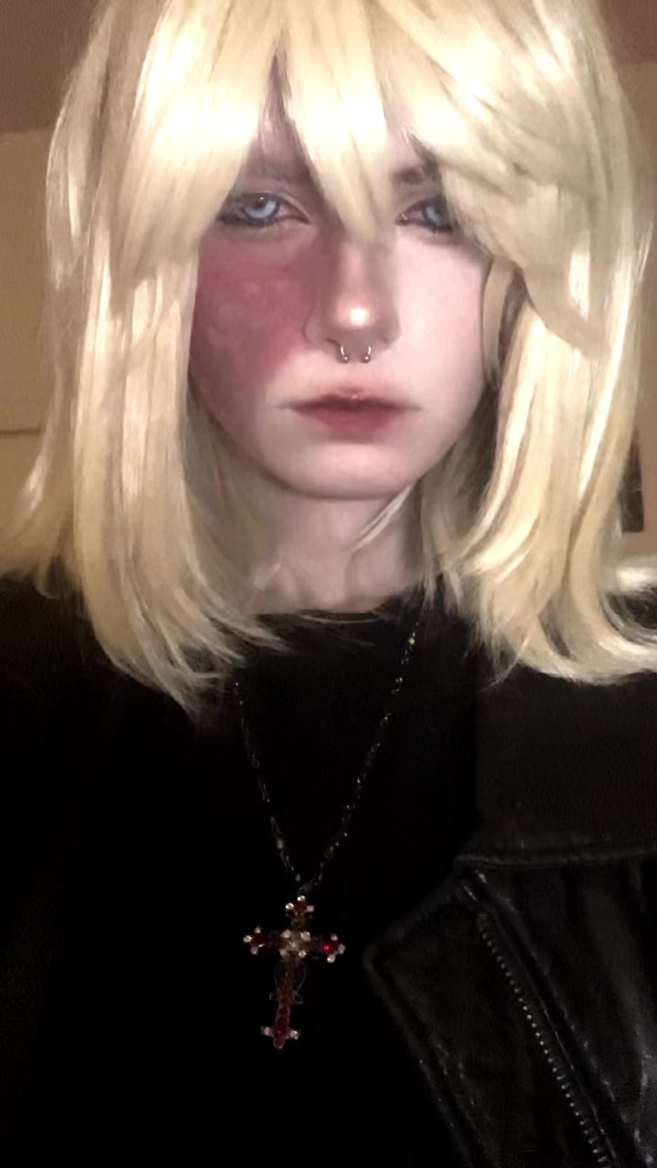 @🧸