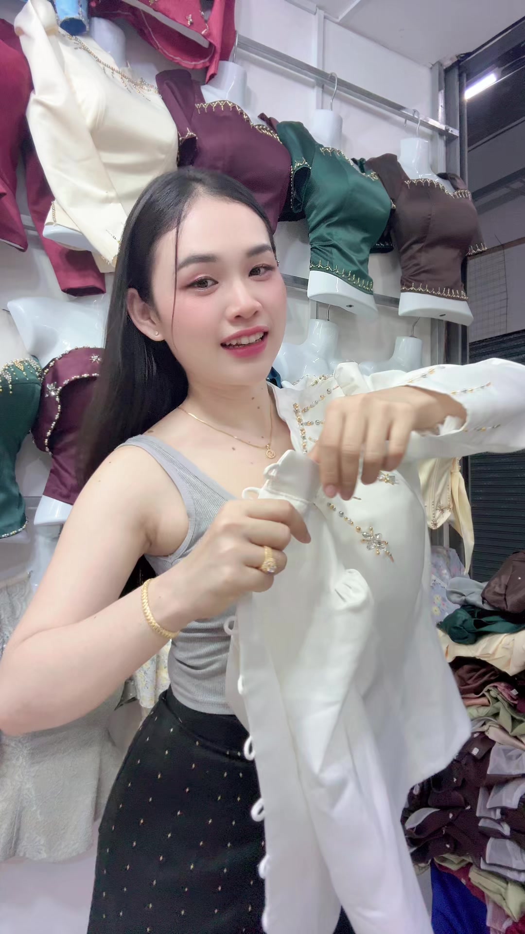 @ຊື່ເພສ: ຮ້ານເສື້ອໄໝລາວລາຄາຖືກ