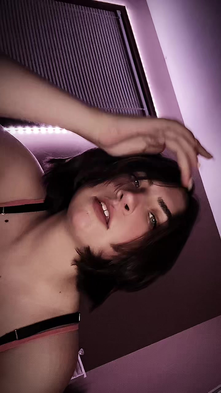 @Alexis