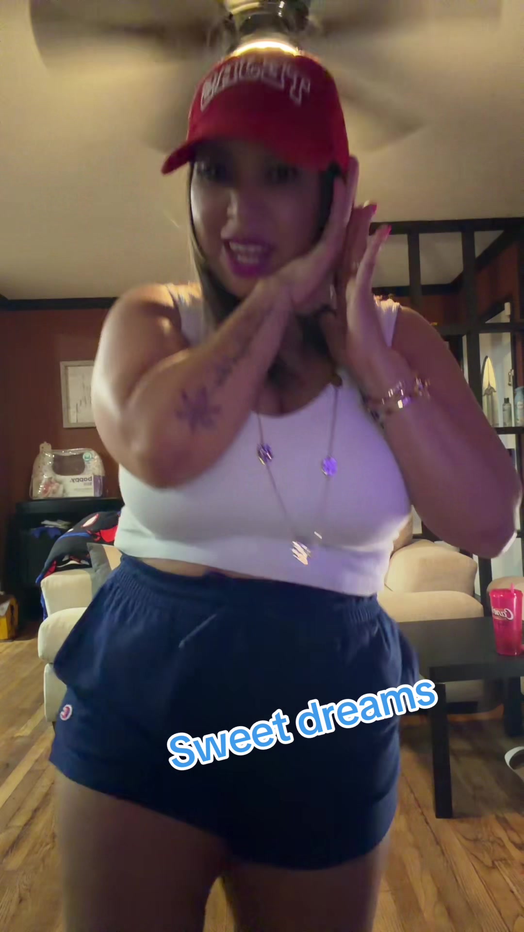 @Tam_classyGirl77