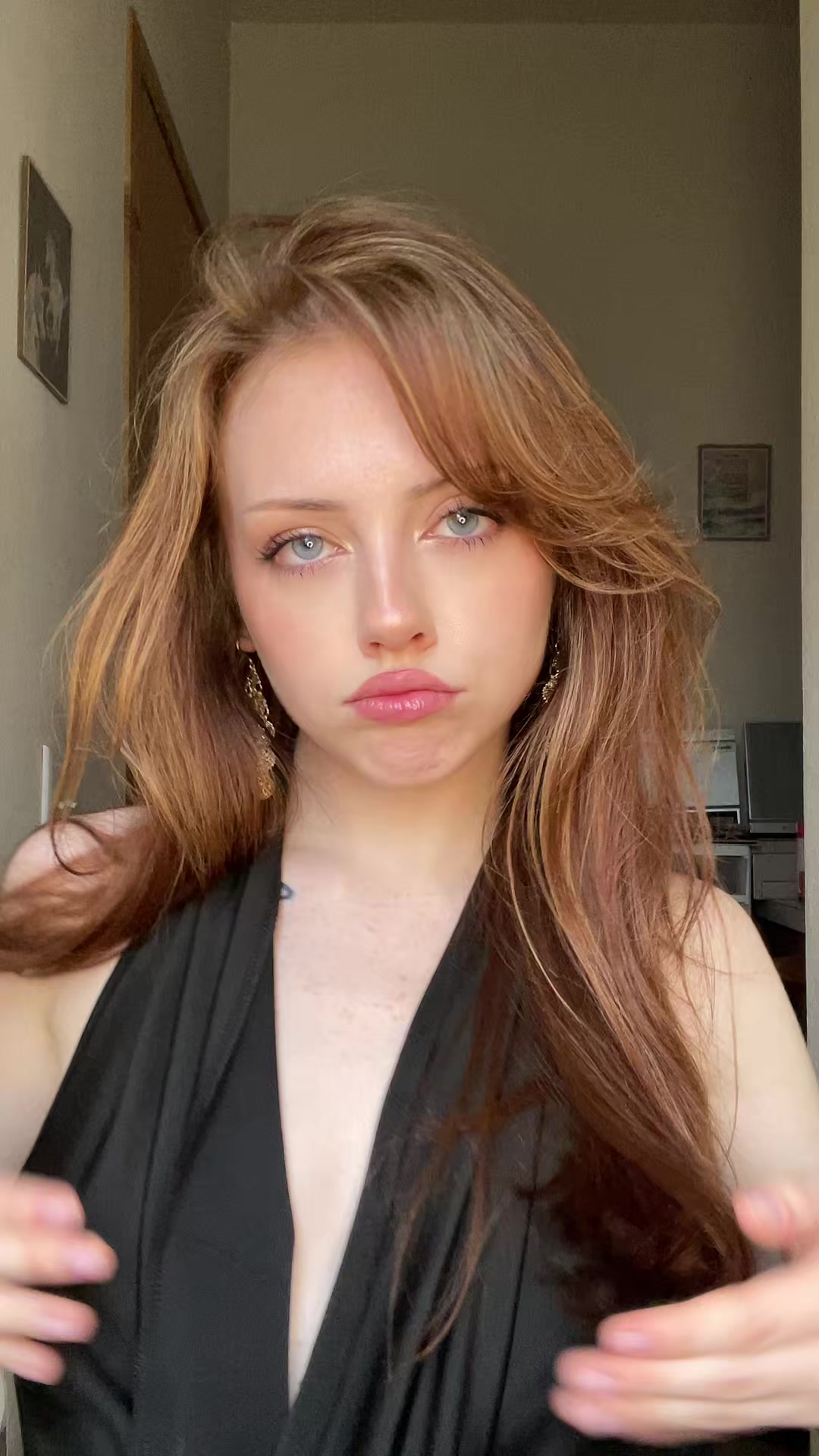 @bella