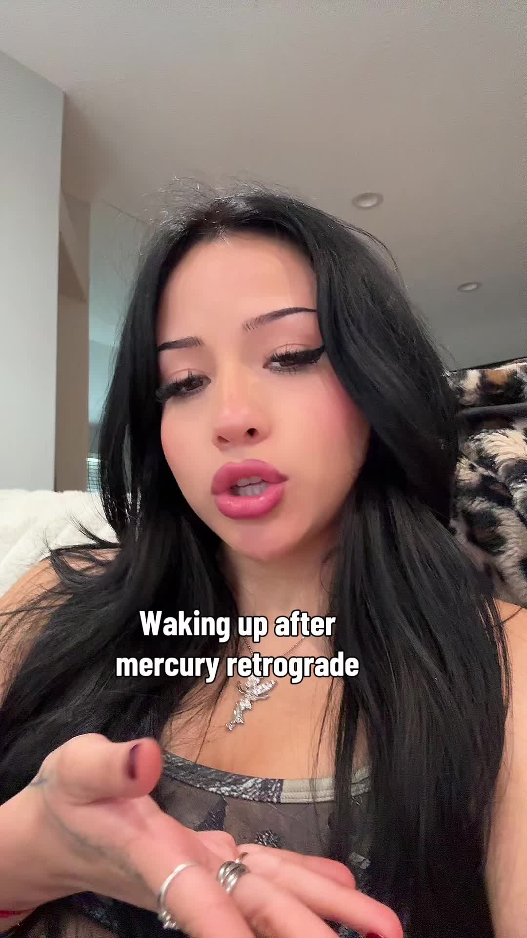 @Izabeya