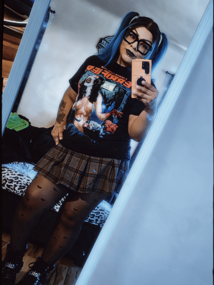 @CUPCAKE_M💋XXI 🧁🖤🦨
