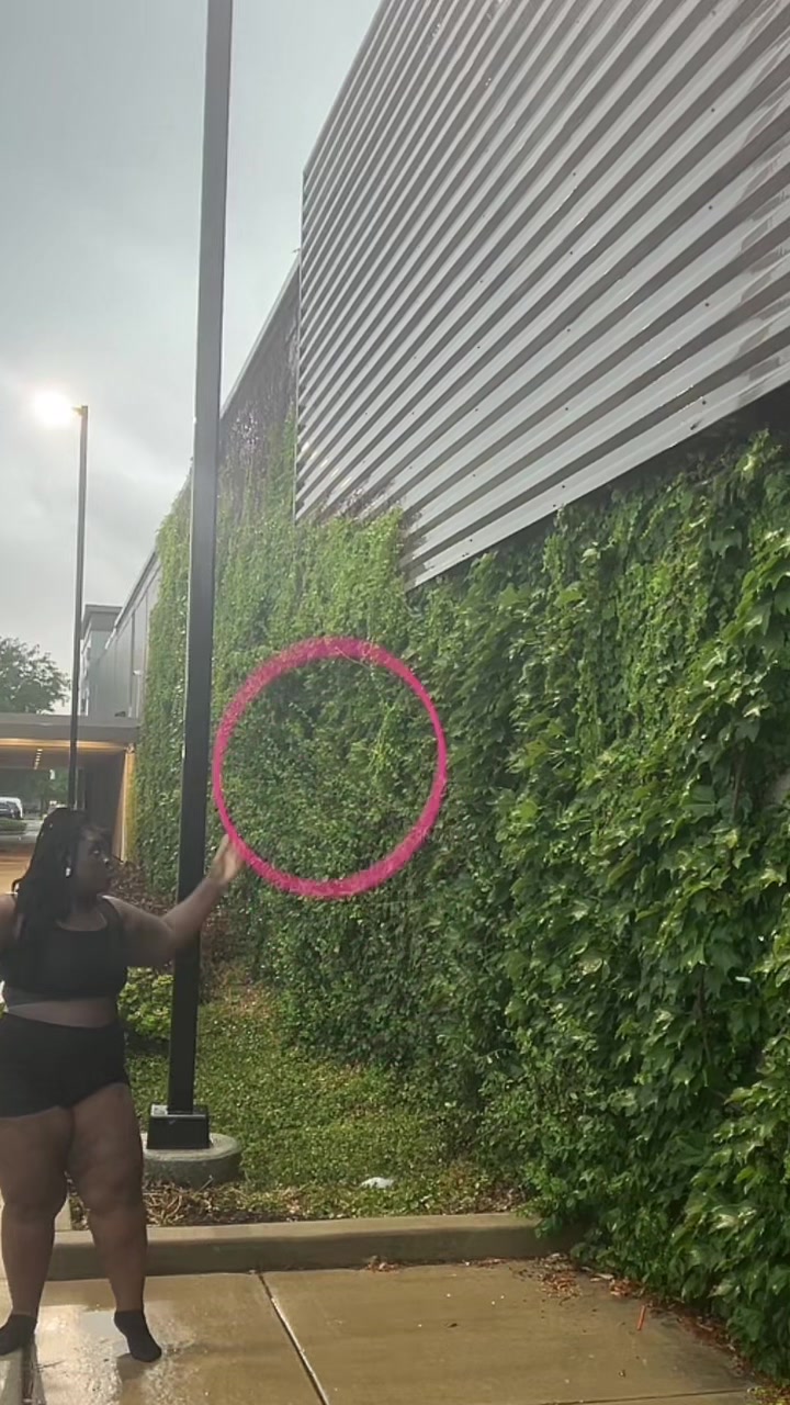 @TheeGalavantingBae