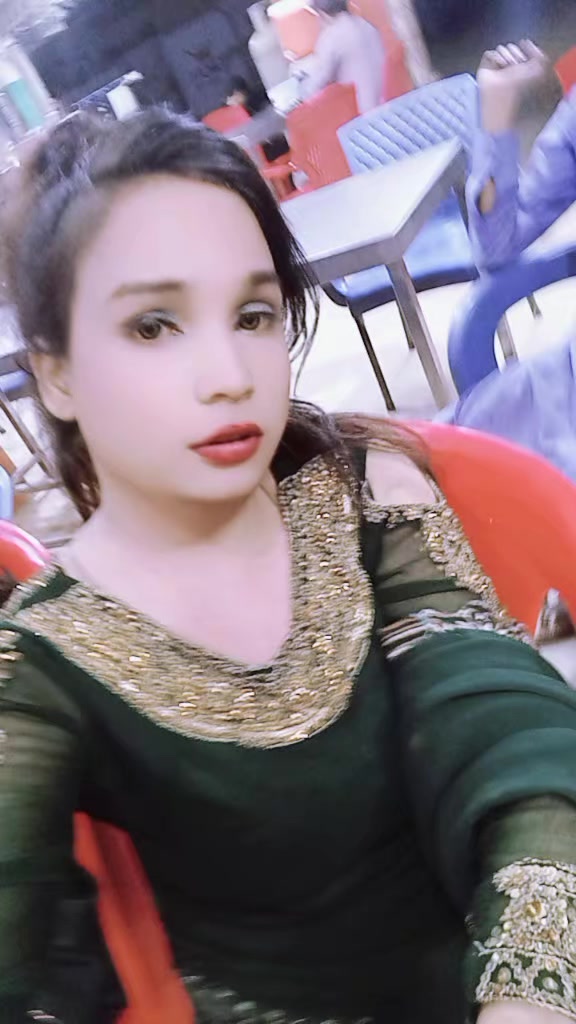 @MADAM HAYA SEXY
