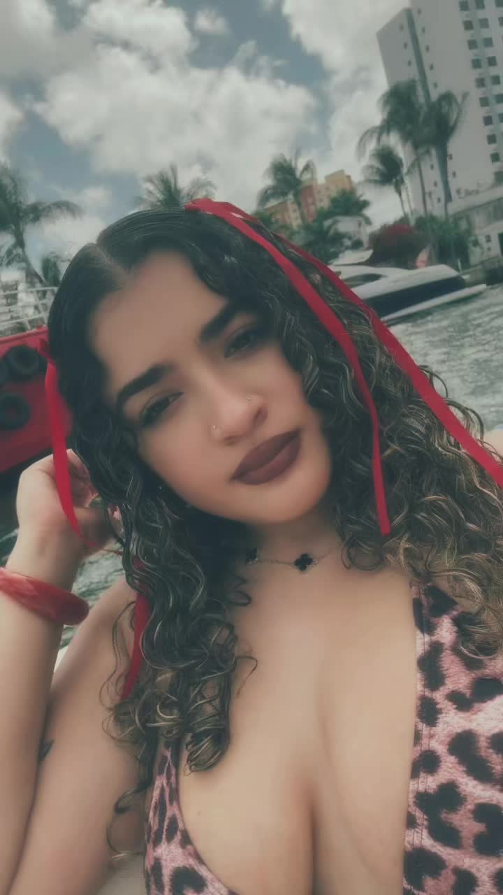 @HaileyMia👸🏽