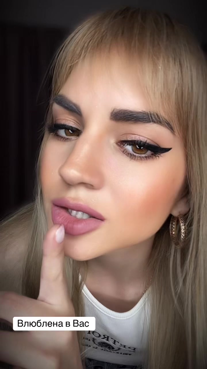 @Barbi_Di_