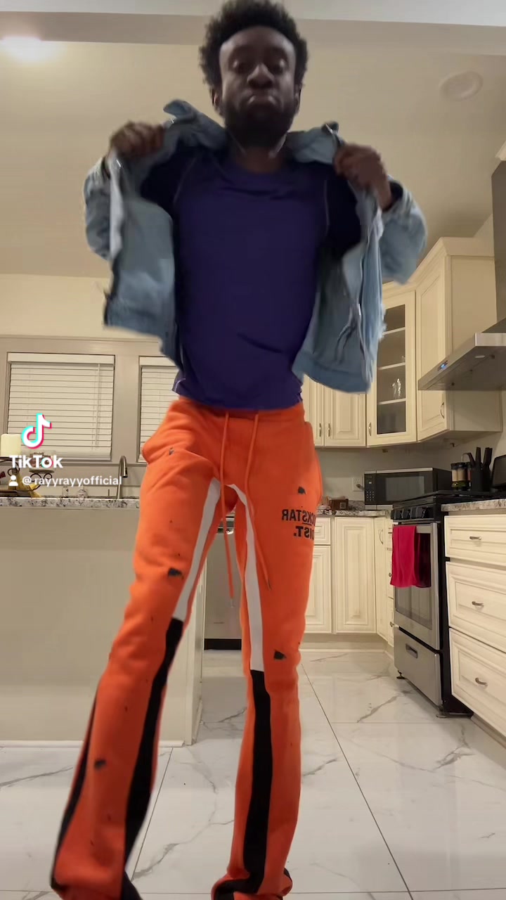 @RayyofSunshine