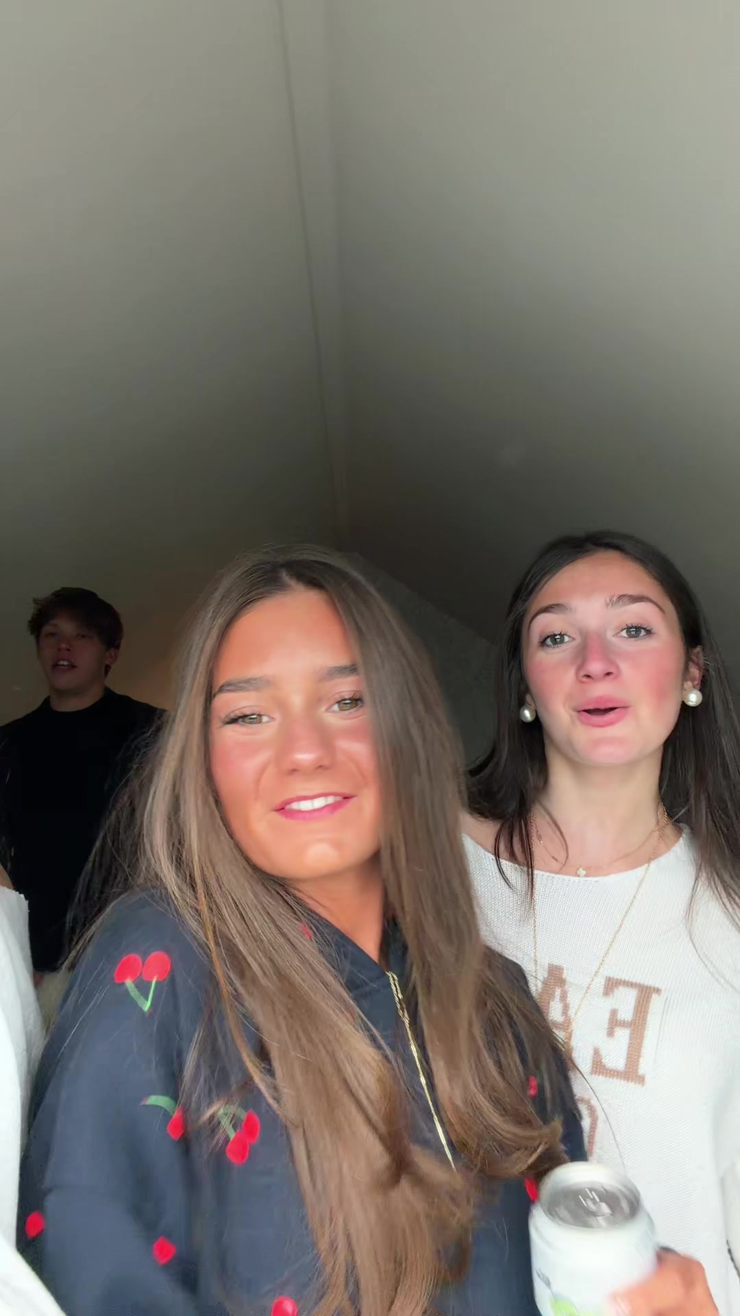 @mollyy