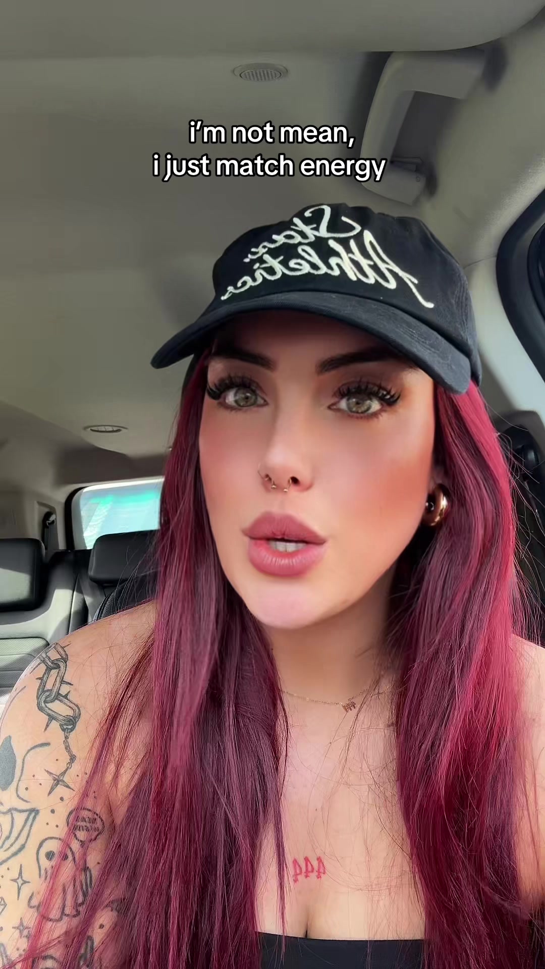 @LEASHBIAN 😈