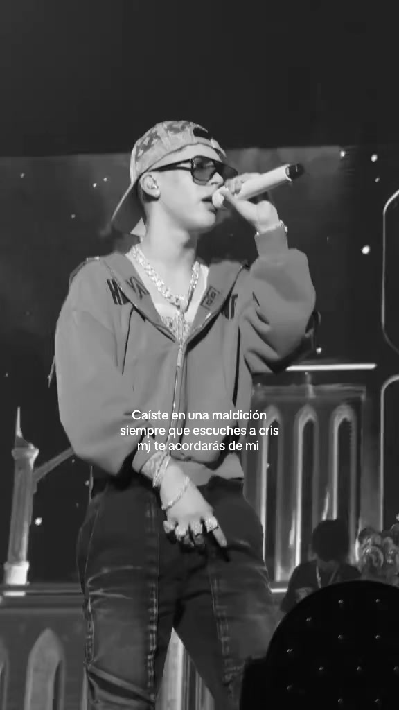@ᥫ᭡ Nay👸🏻🎀