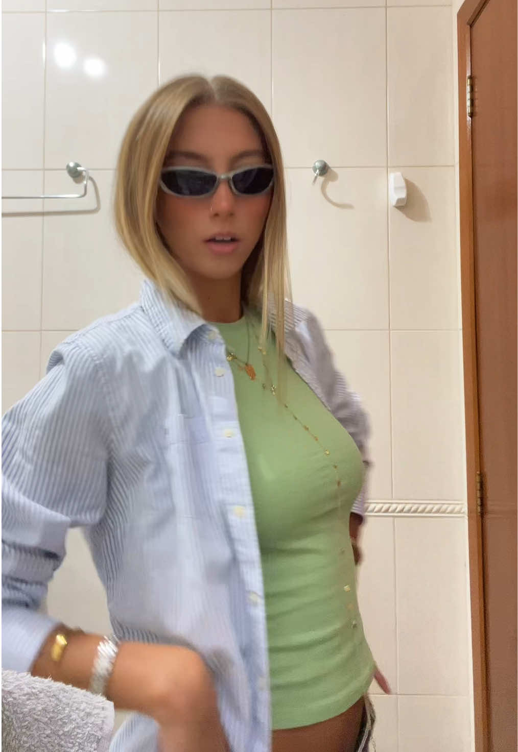 @bibi