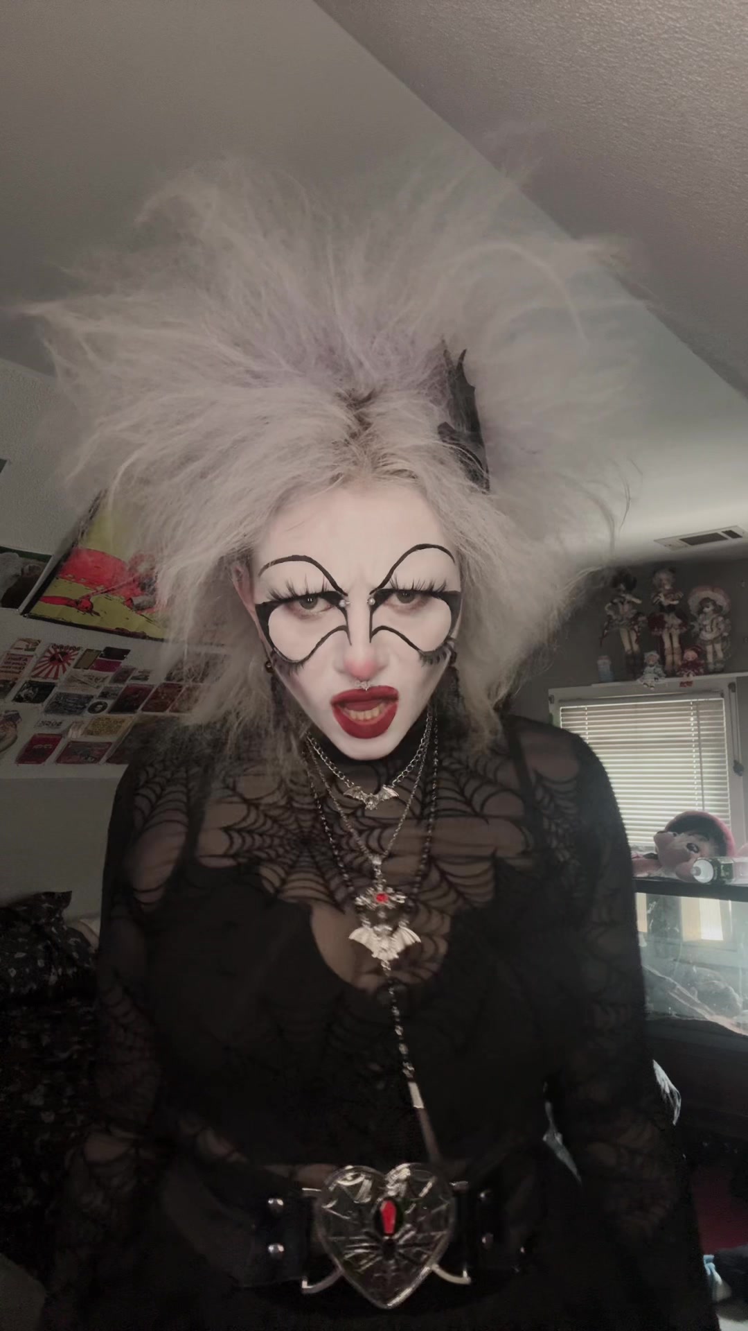 @dollygoth666