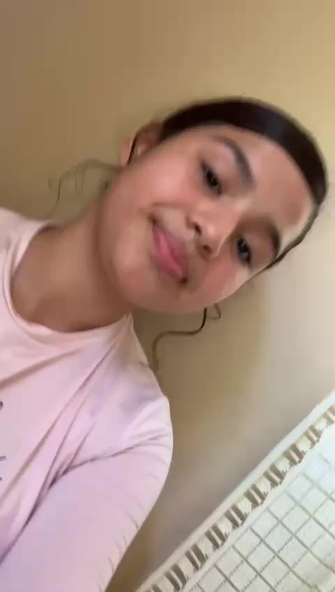 @Mariel✨